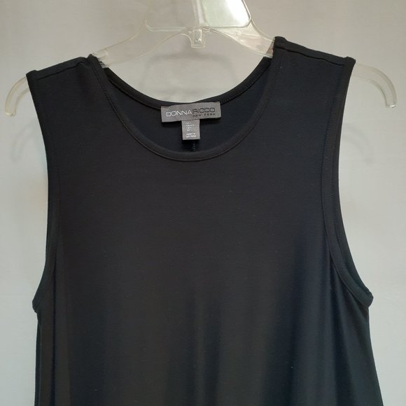 Black Dress - Picture 4 of 7